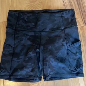 Lululemon athletica Fast & Free Blue Camo Bike Shorts